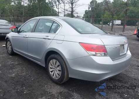 2010 Honda Accord 2.4 Lx z USA, uszkodzony, nr VIN 1HGCP2F33AA003011